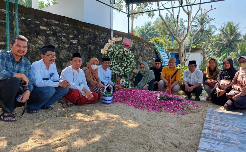 Tahlil Untuk Buya Syafii, Dangdut Untuk Gus Dur